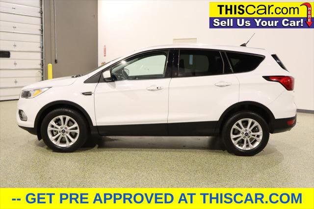 Used 2019 Ford Escape SE image 4