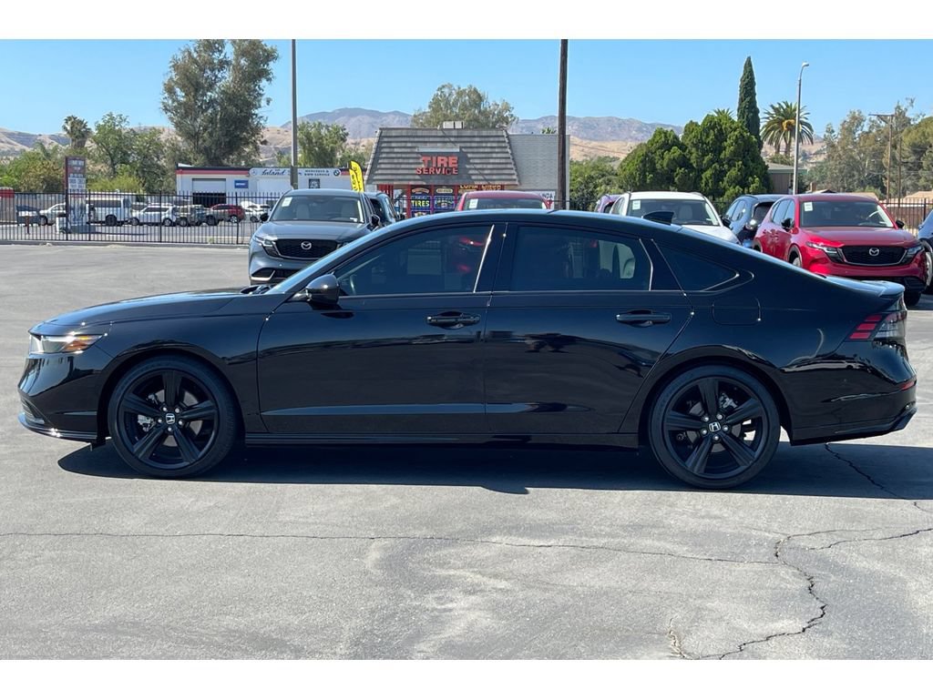 Used 2024 Honda Accord Sport image 2
