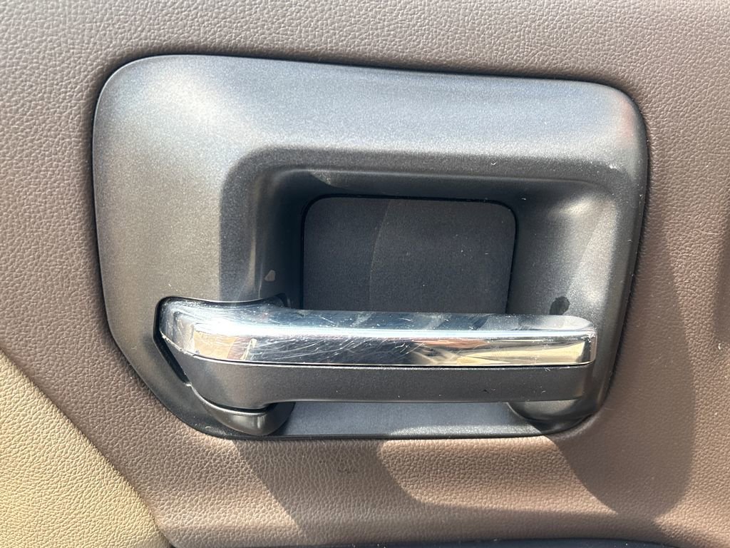 Used 2015 Chevrolet Silverado 1500 LT w/ All Star Edition AWD/4WD image 8