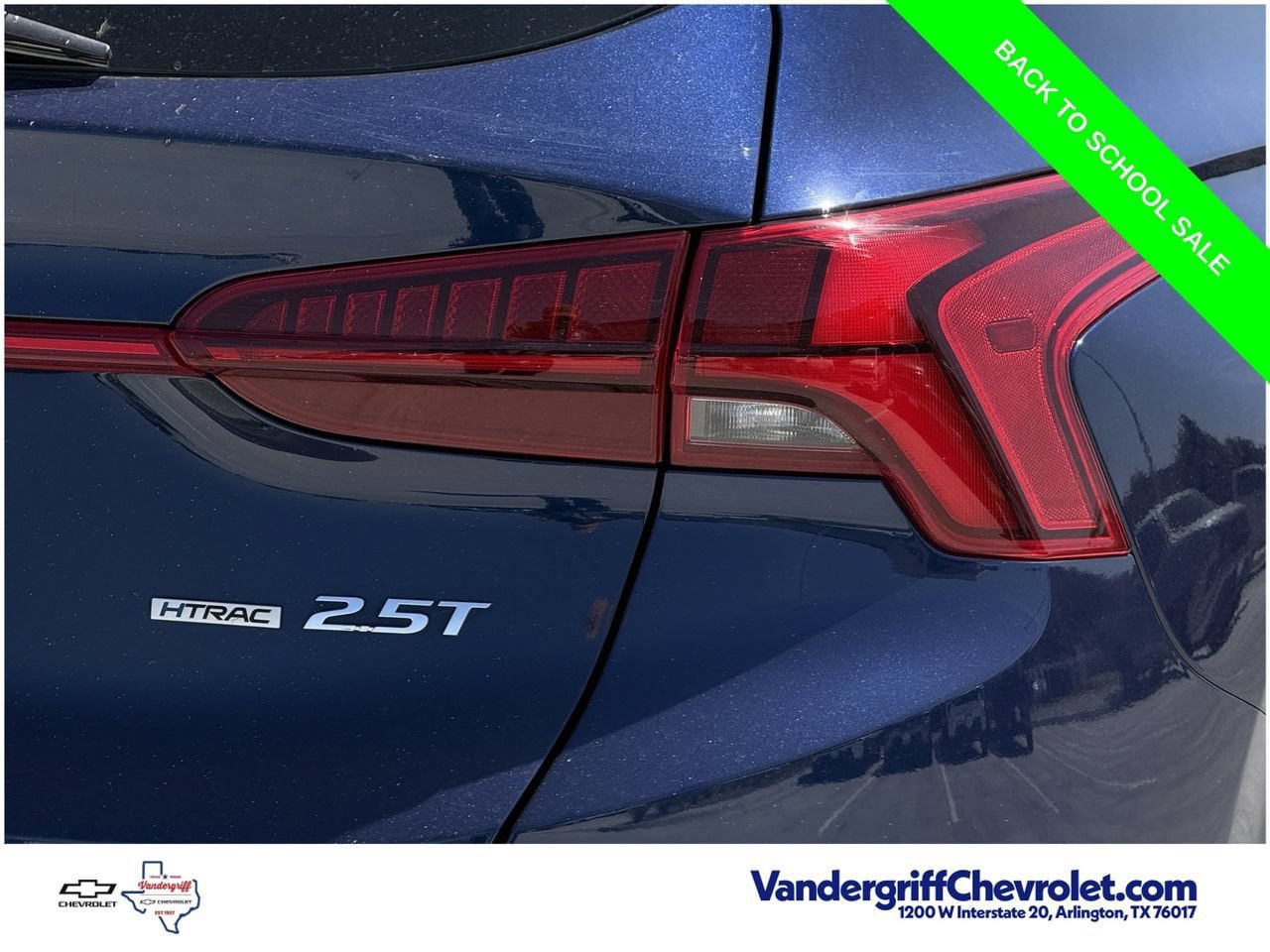 Used 2023 Hyundai Santa Fe Limited AWD/4WD image 6