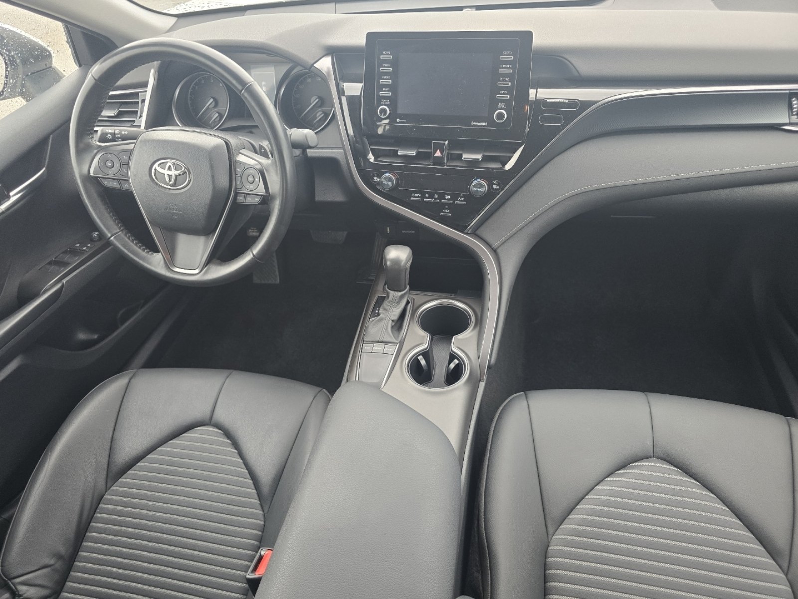 Used 2023 Toyota Camry SE FWD image 20