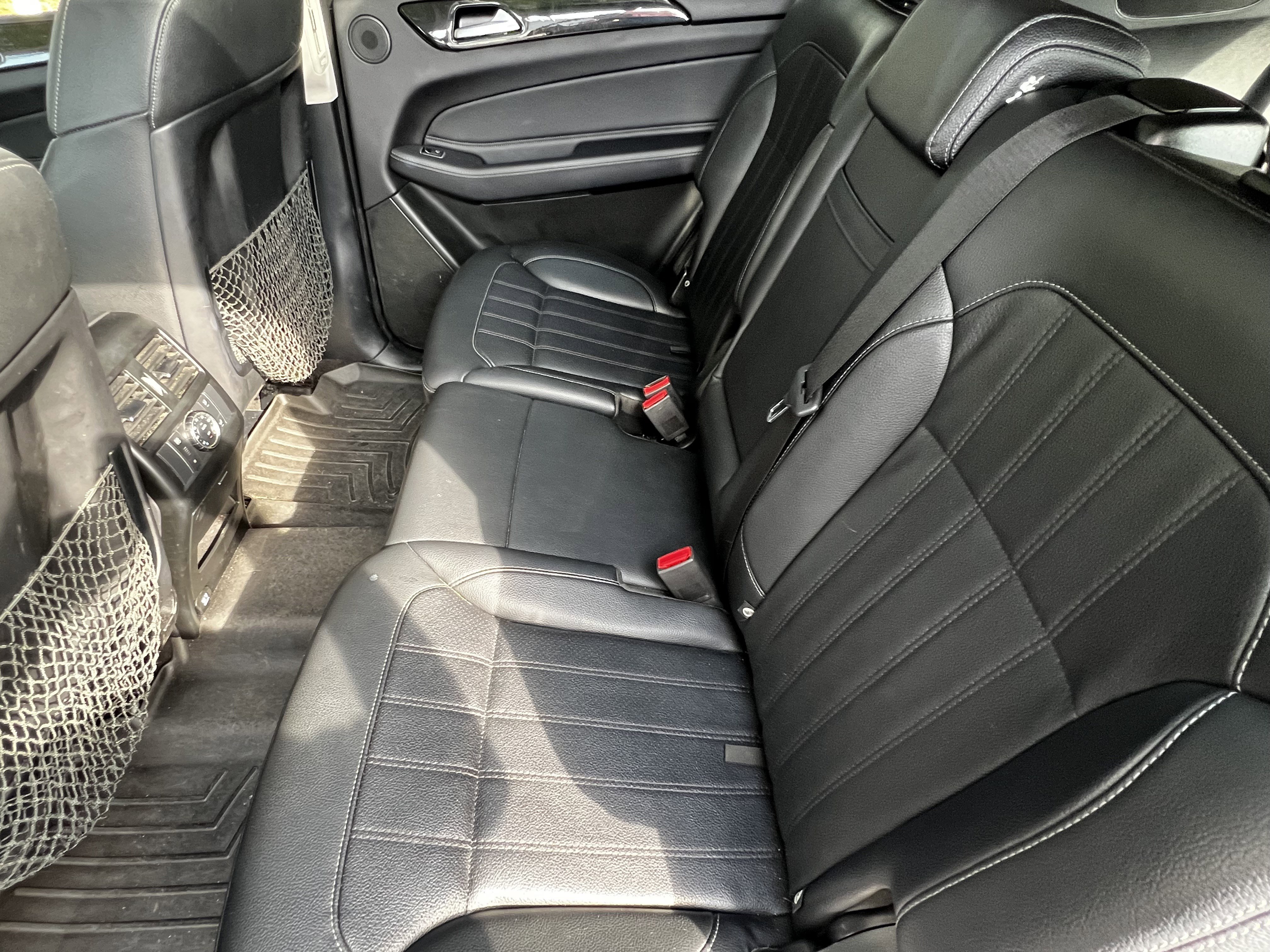 Used 2017 Mercedes-Benz GLS 450 4MATIC image 27