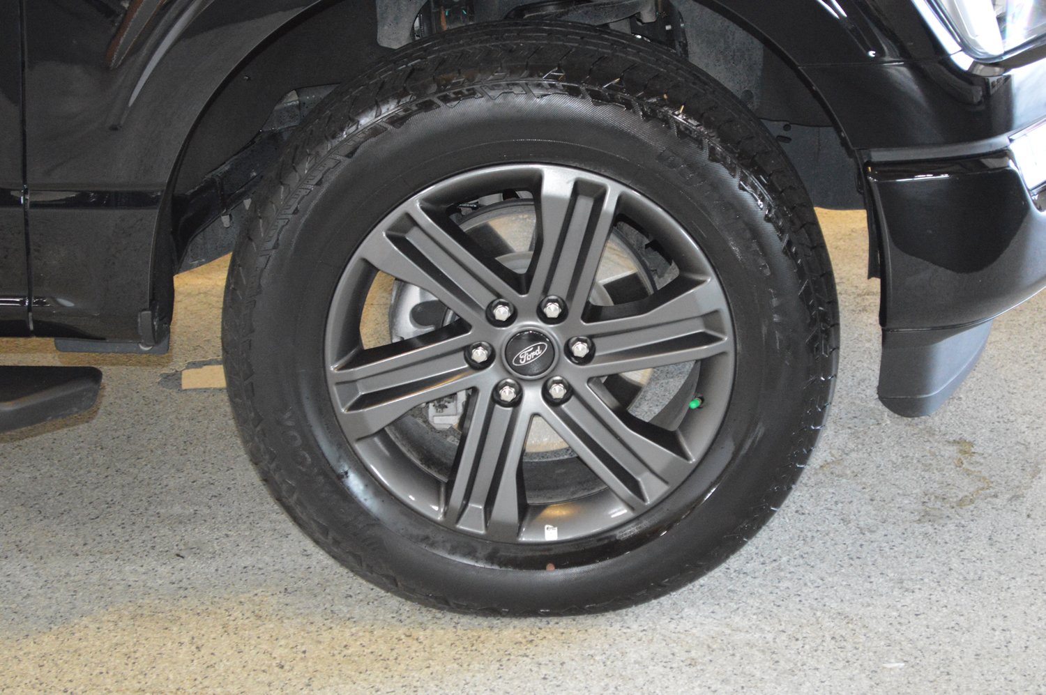 Used 2023 Ford F150 XLT w/ Equipment Group 302A High AWD/4WD image 9
