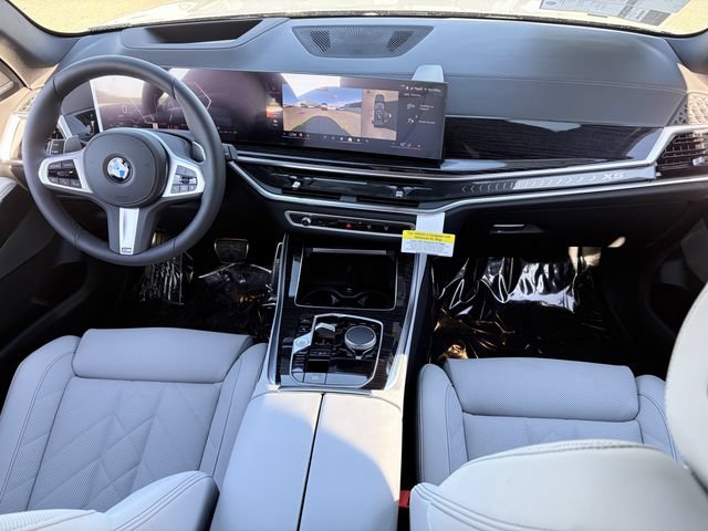 Used 2026 BMW X5 sDrive40i w/ M Sport Package RWD image 15