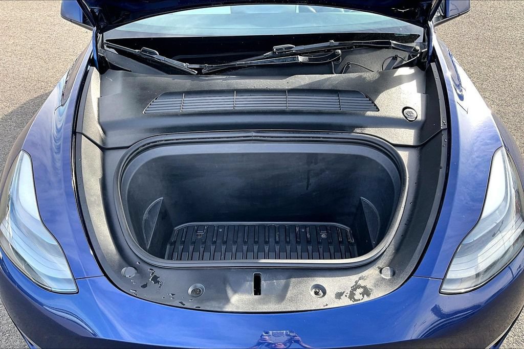 Used 2022 Tesla Model Y Performance AWD/4WD image 10