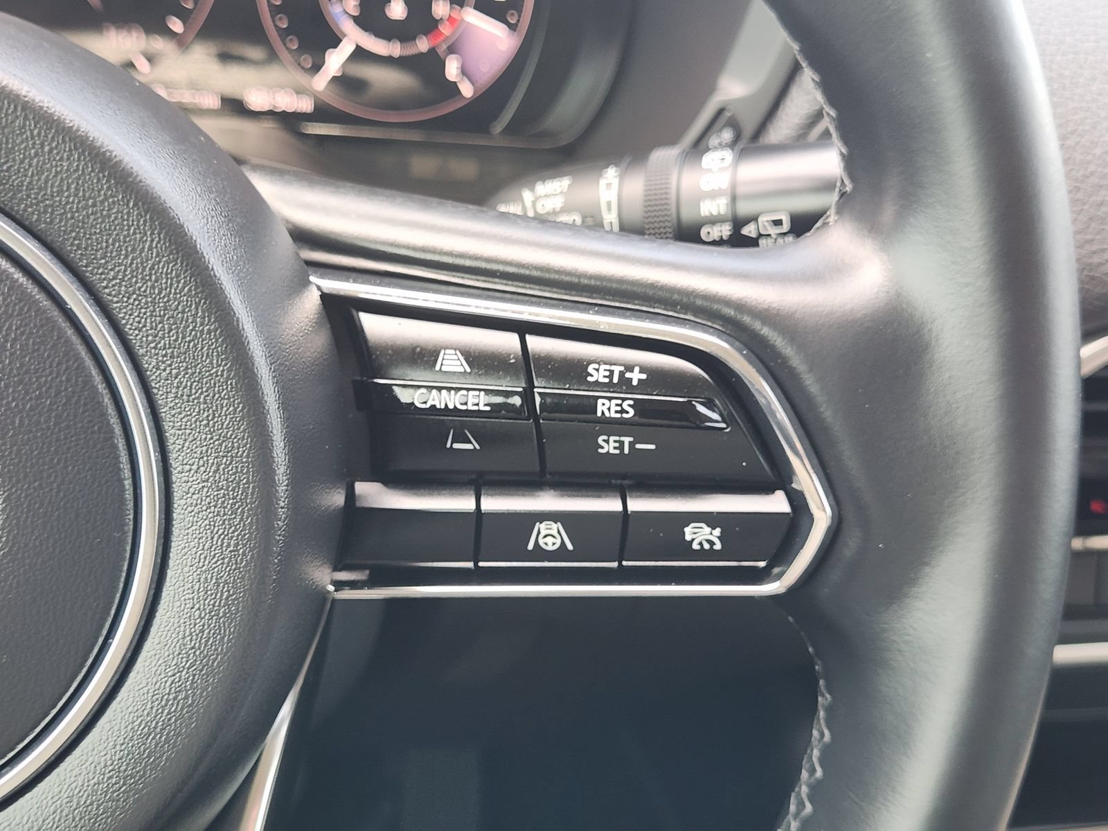 Used 2025 MAZDA CX-90 Plug-In Hybrid w/Premium Sport AWD/4WD image 32