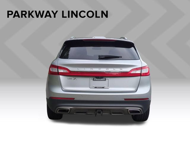 Used 2016 Lincoln MKX Reserve FWD image 4
