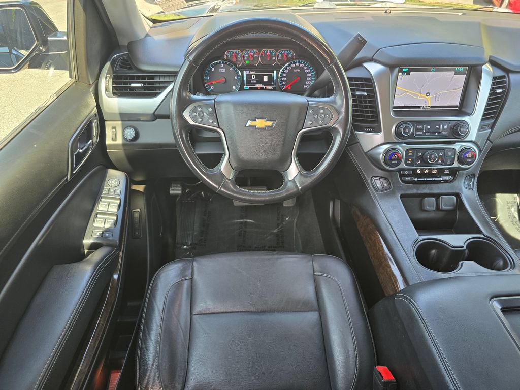 Used 2020 Chevrolet Suburban LT RWD image 32