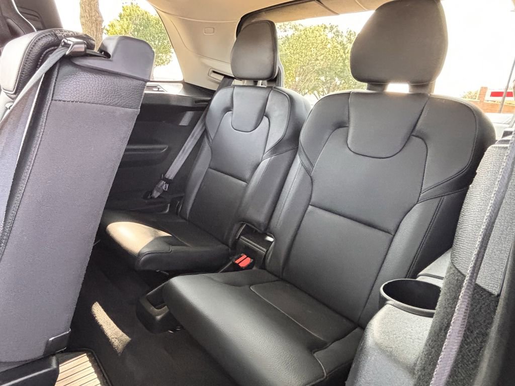 Used 2023 Volvo XC90 B5 Plus w/ Protection Package Premier AWD/4WD image 29