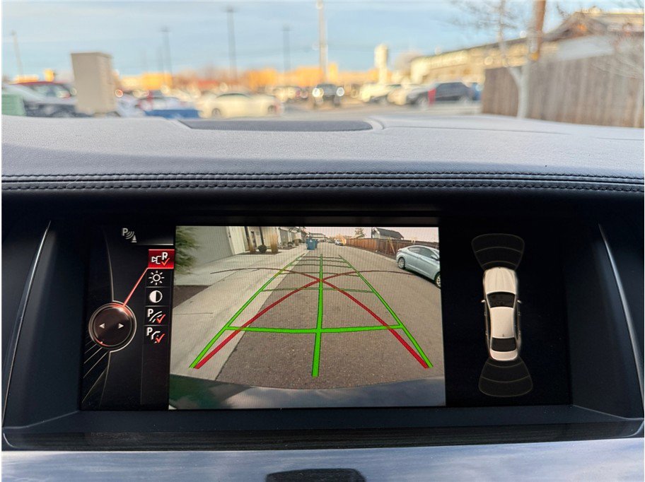 Used 2016 BMW M5 image 18