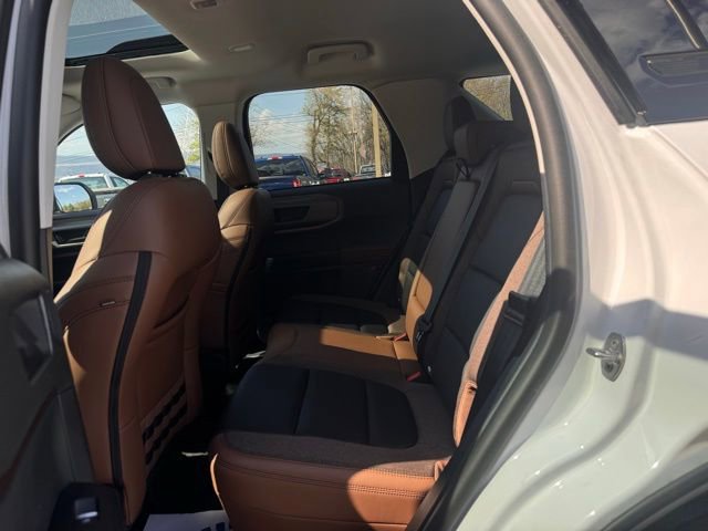 Used 2025 Ford Bronco Sport Outer Banks w/ Outer Banks Tech Package+ AWD/4WD image 23
