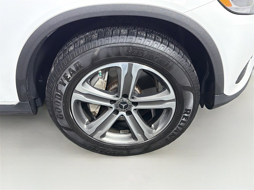 Certified 2018 Mercedes-Benz GLC 300 4MATIC image 34