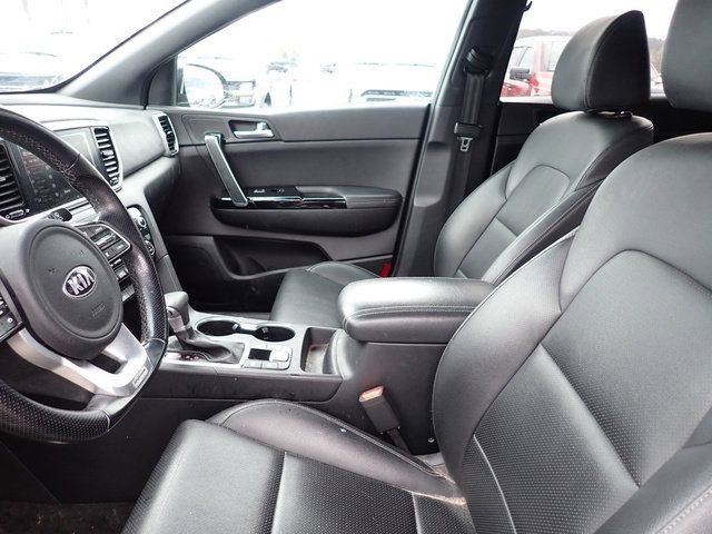 Used 2020 Kia Sportage S w/ S Premium Package image 11