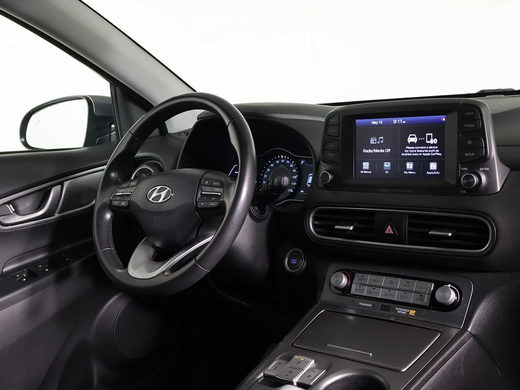Used 2021 Hyundai Kona Limited w/ Cargo Package FWD image 27