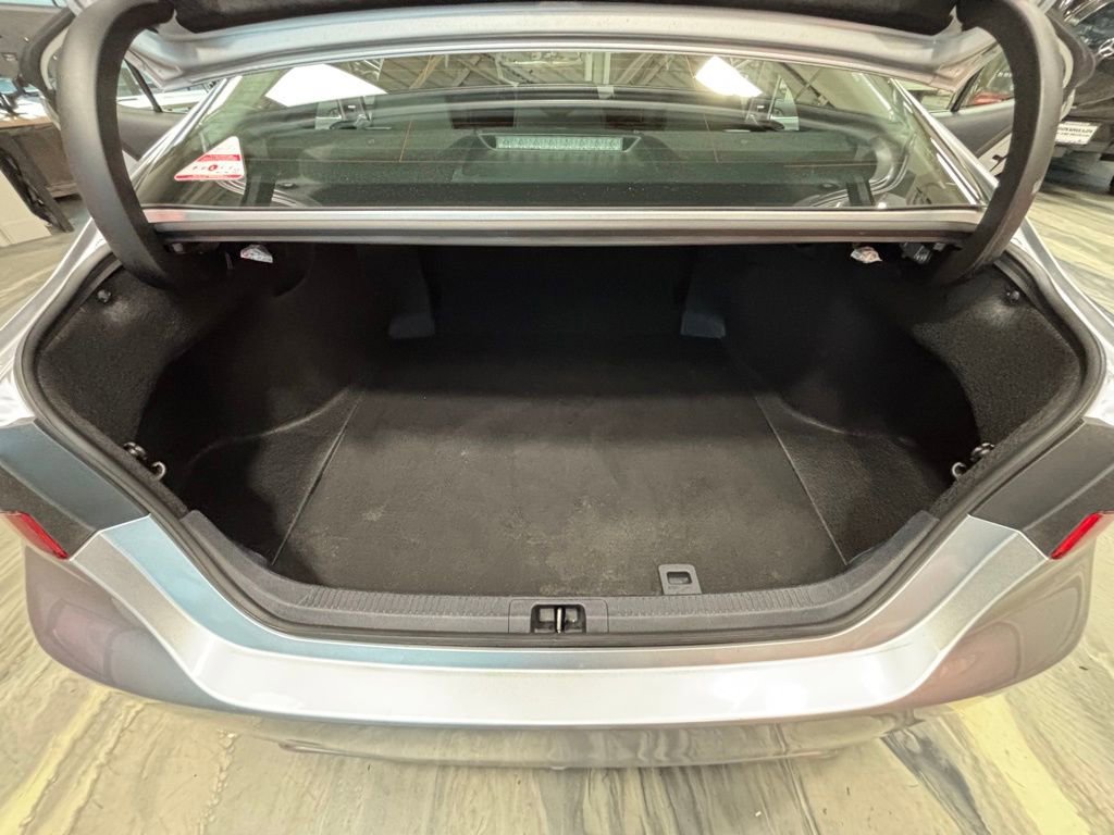 Used 2024 Toyota Camry SE FWD image 45