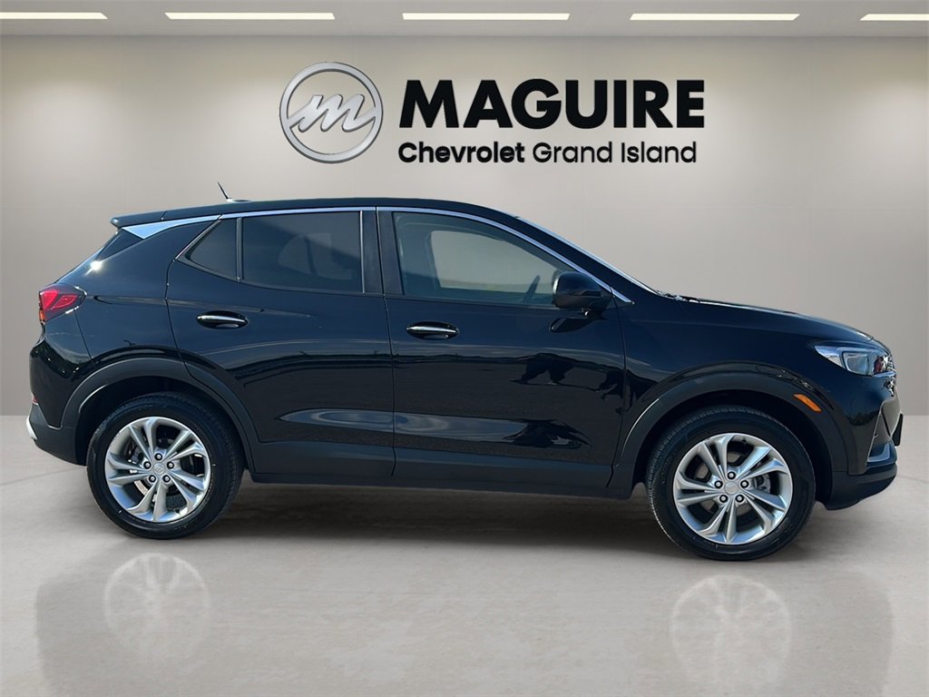 Used 2023 Buick Encore GX Preferred w/ Cold Weather Comfort Package image 2