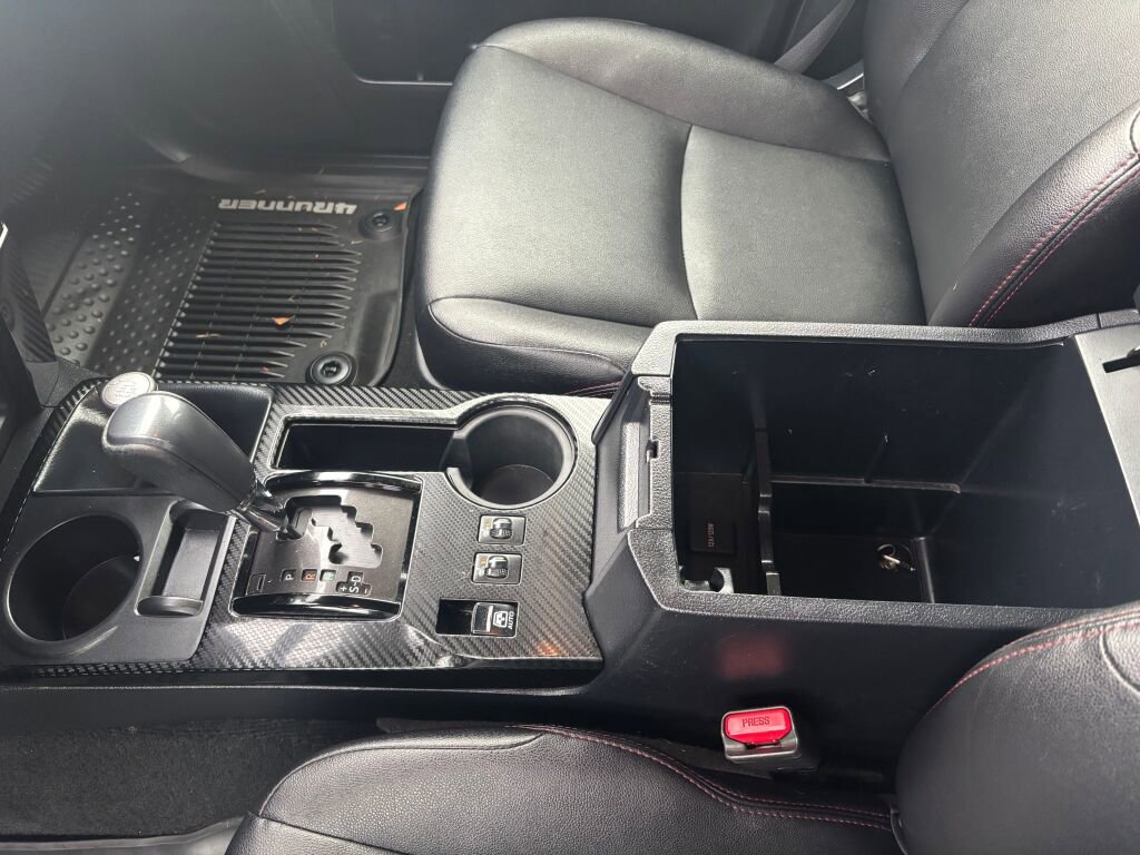 Used 2018 Toyota 4Runner TRD Off-Road Premium image 15