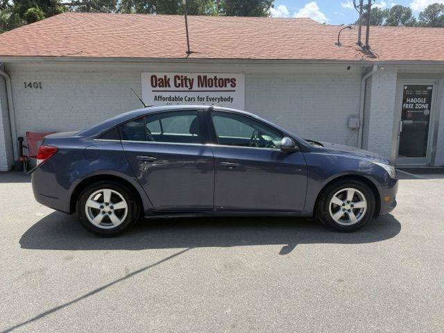 Used 2014 Chevrolet Cruze LT FWD image 4