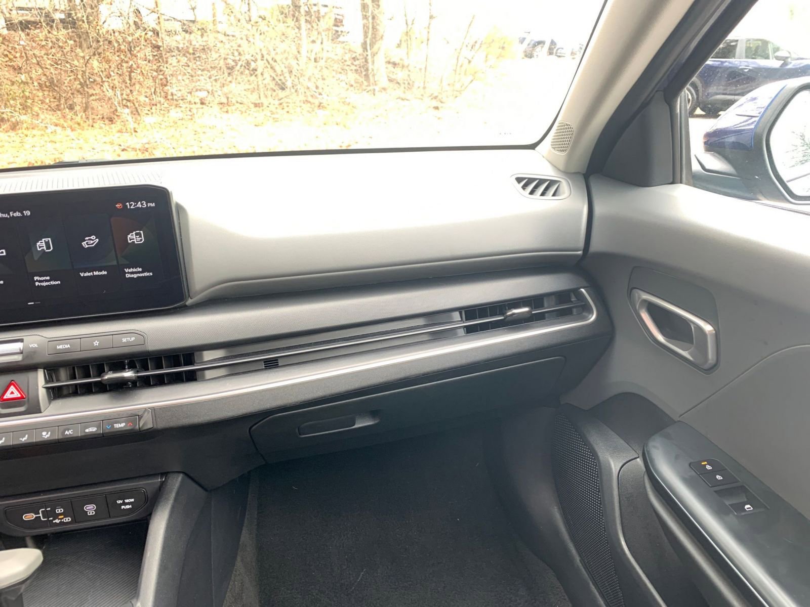 Used 2025 Kia K4 LXS image 35