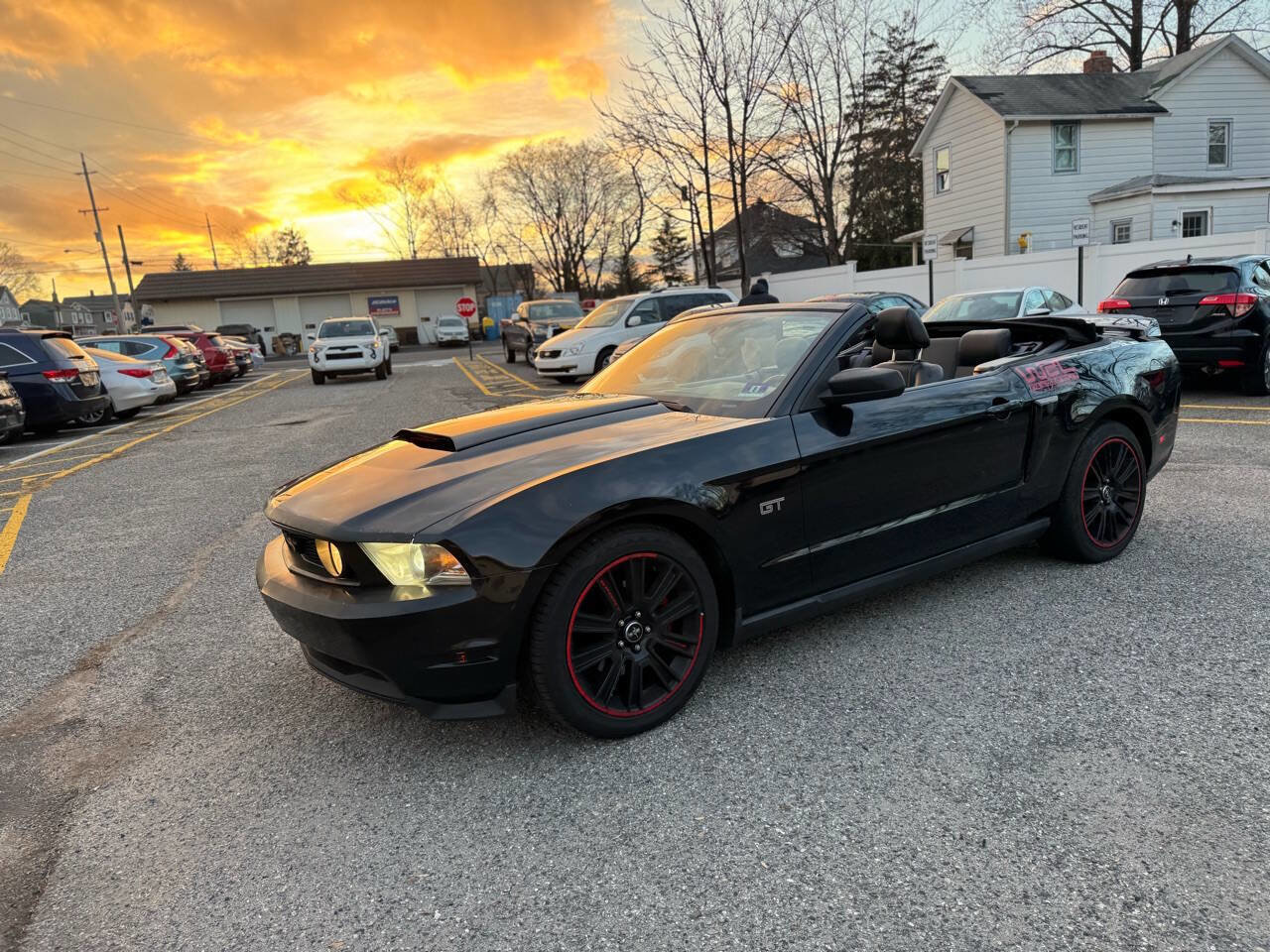 Used 2010 Ford Mustang GT Premium image 23