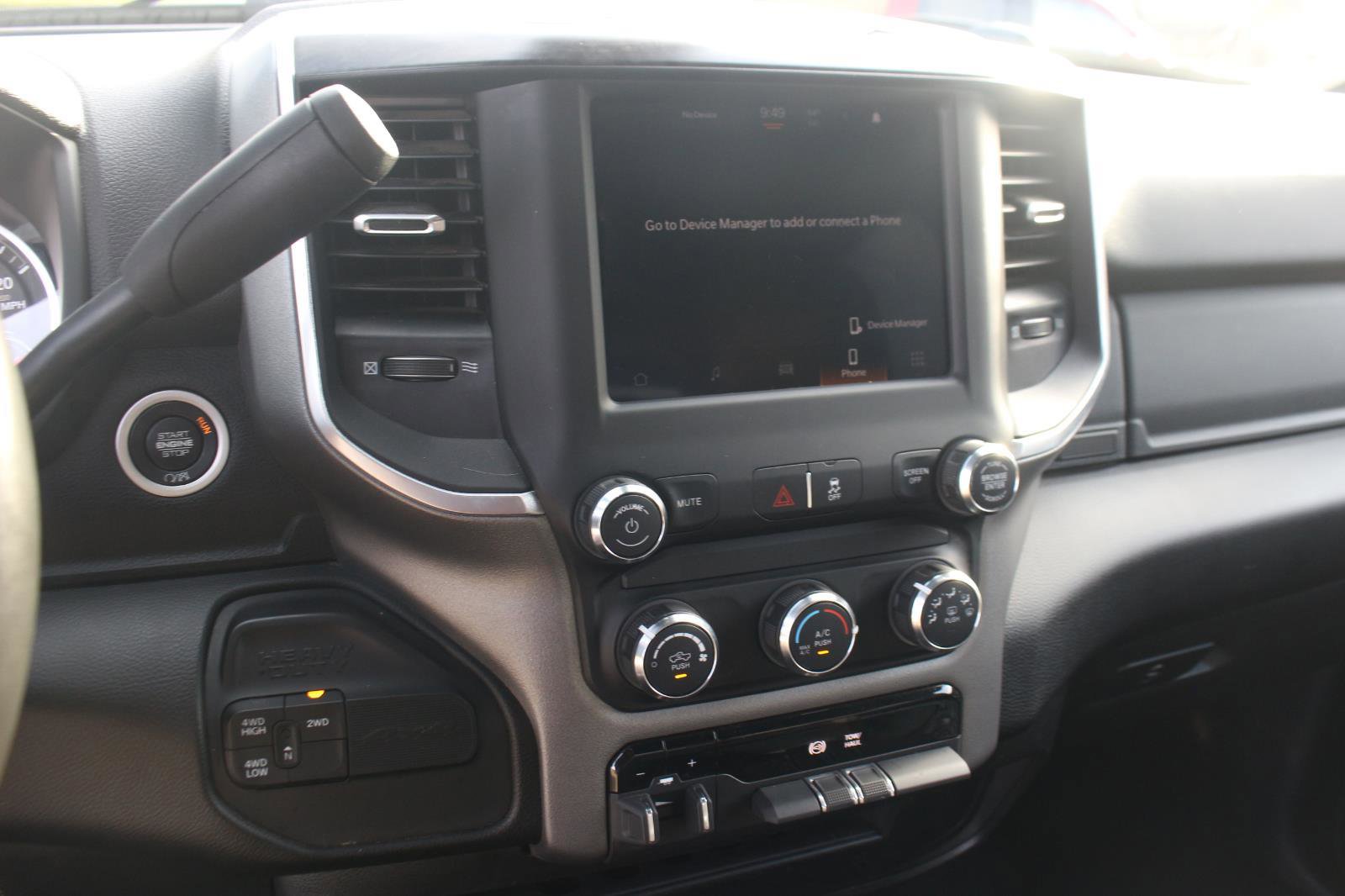 Used 2024 RAM 3500 Big Horn AWD/4WD image 23