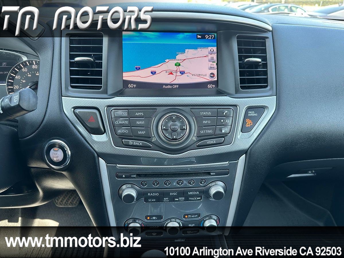 Used 2019 Nissan Pathfinder SL FWD image 14