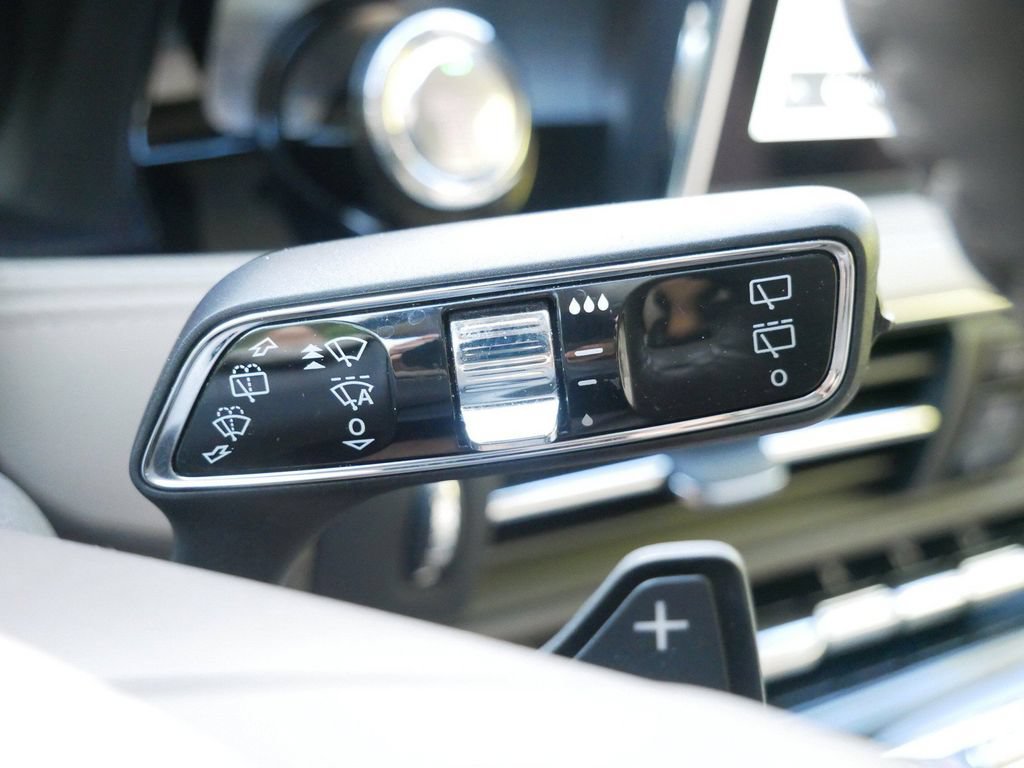 Used 2021 Lincoln Corsair AWD w/ Equipment Group 101A image 27