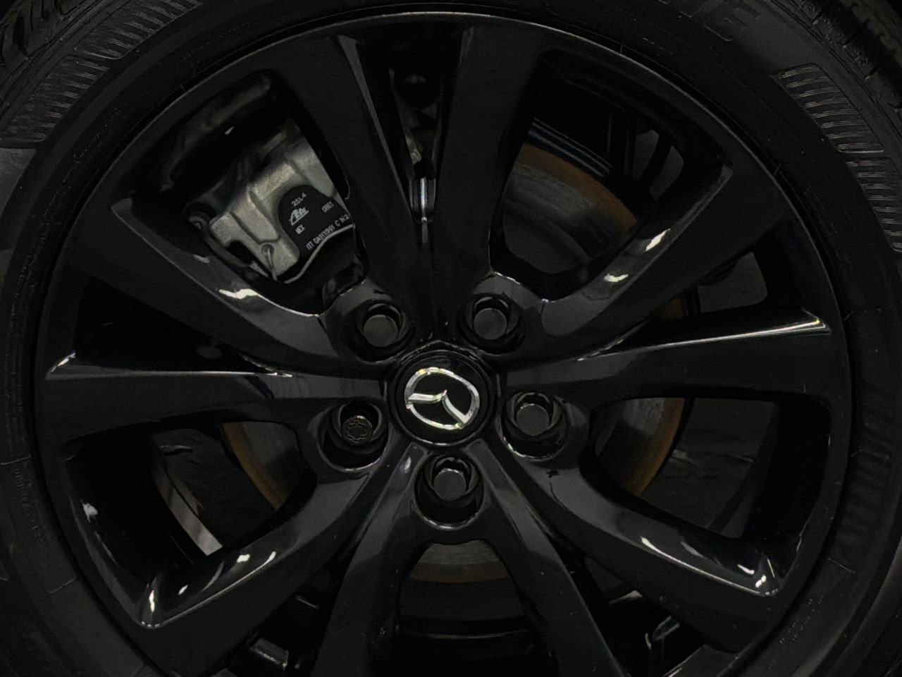 Certified 2025 MAZDA CX-30 2.5 Turbo w/ Premium Package image 5