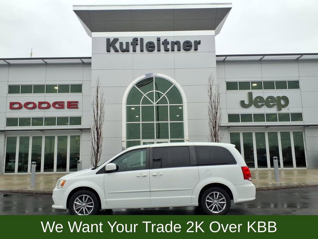 Used 2016 Dodge Grand Caravan SE image 1
