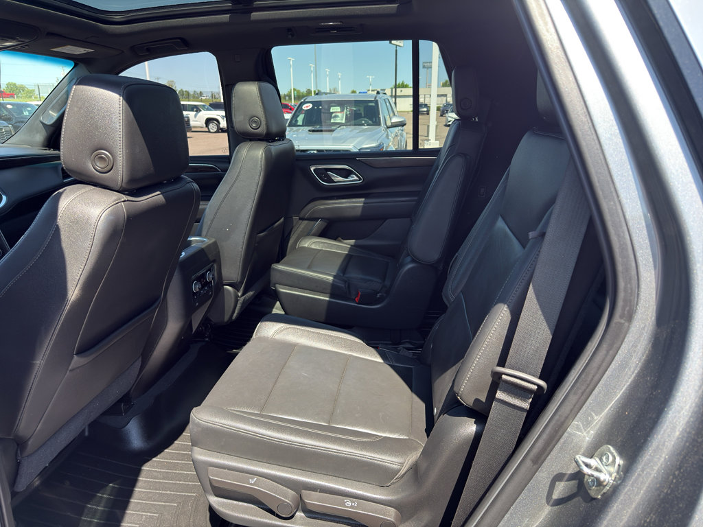 Used 2021 Chevrolet Tahoe LT w/ LT Signature Package AWD/4WD image 14
