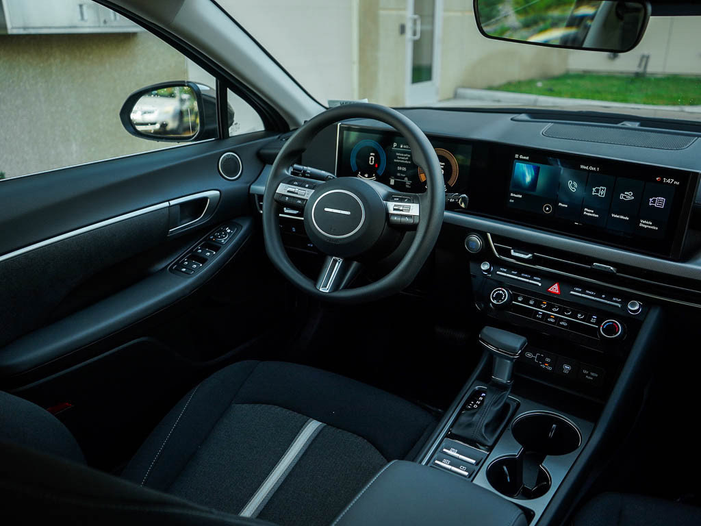 New 2026 Hyundai Sonata SE FWD image 13