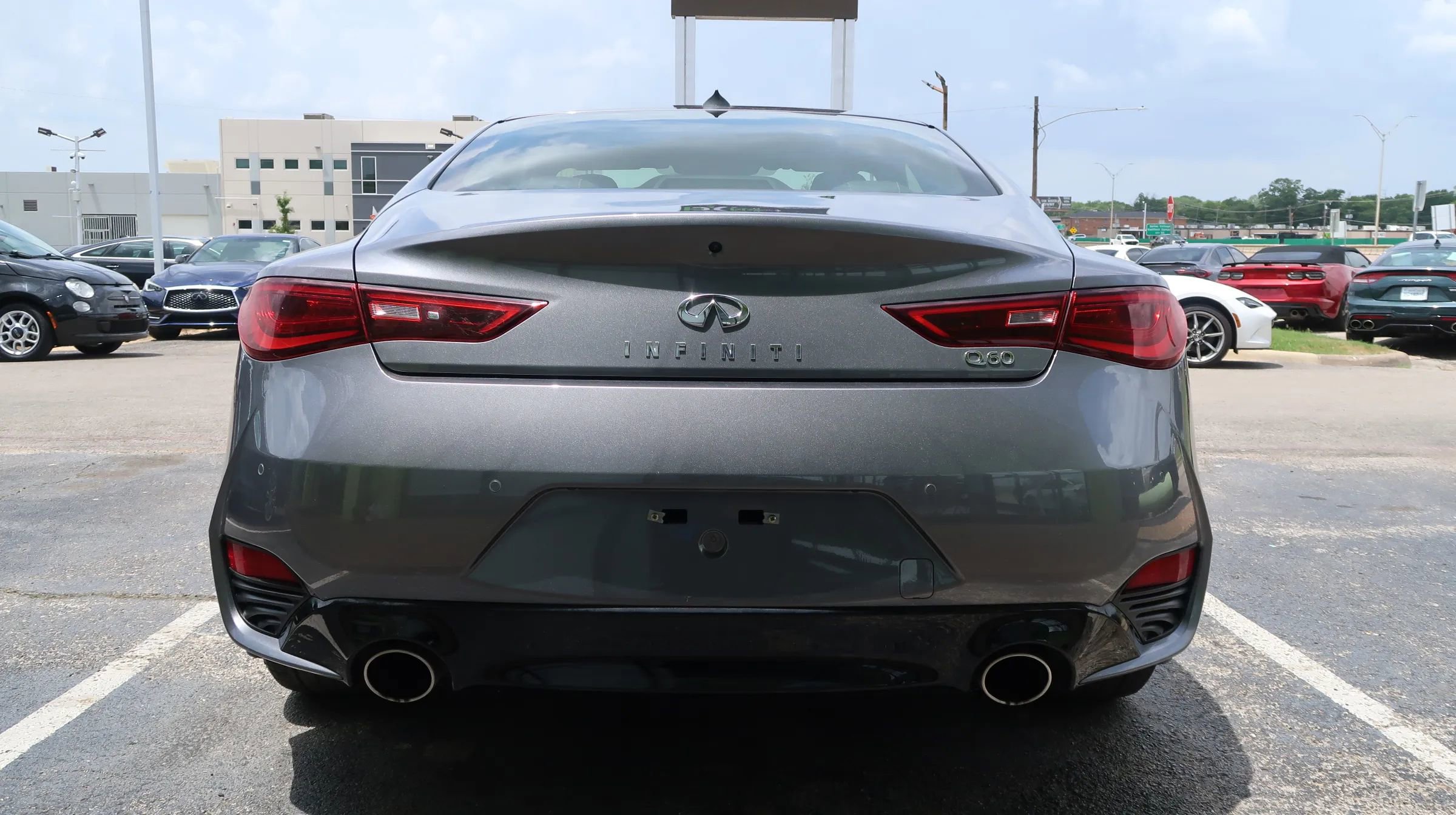 Used 2021 INFINITI Q60 3.0t Luxe w/ Essential Package RWD image 9