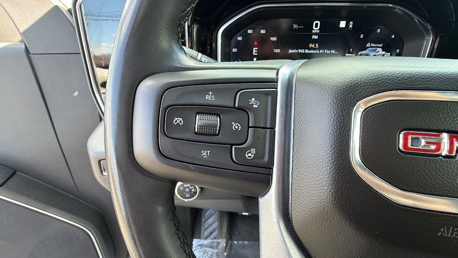 Used 2023 GMC Sierra 1500 Elevation image 27