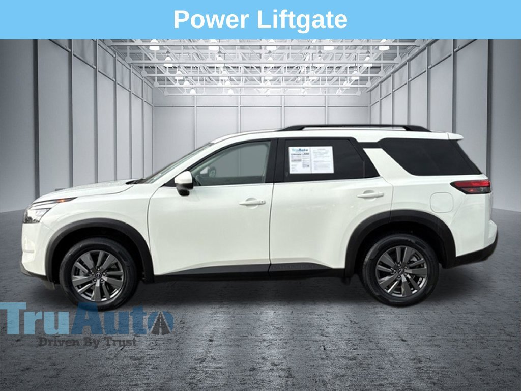 Used 2025 Nissan Pathfinder SV AWD/4WD image 4