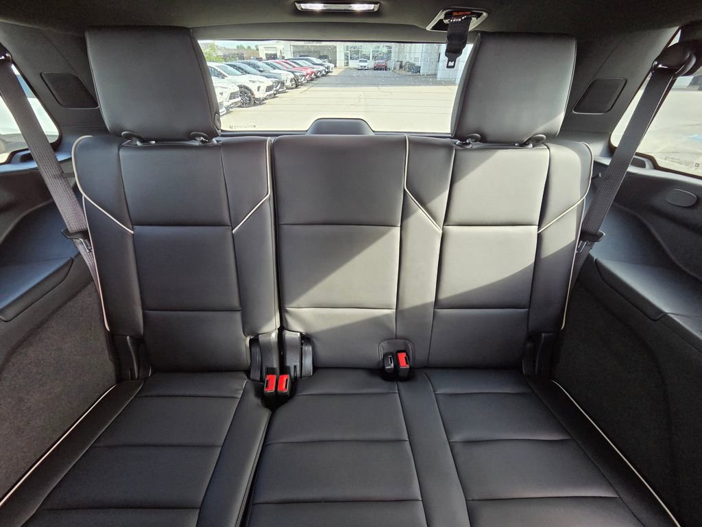 Used 2022 Cadillac Escalade Sport w/ Touring Package AWD/4WD image 26