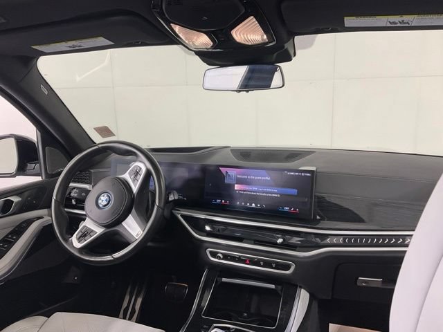 Used 2024 BMW X5 xDrive50e AWD/4WD image 27