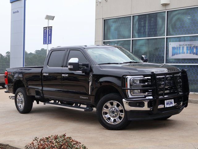 Certified 2025 Ford F350 Lariat w/ Chrome Package image 1