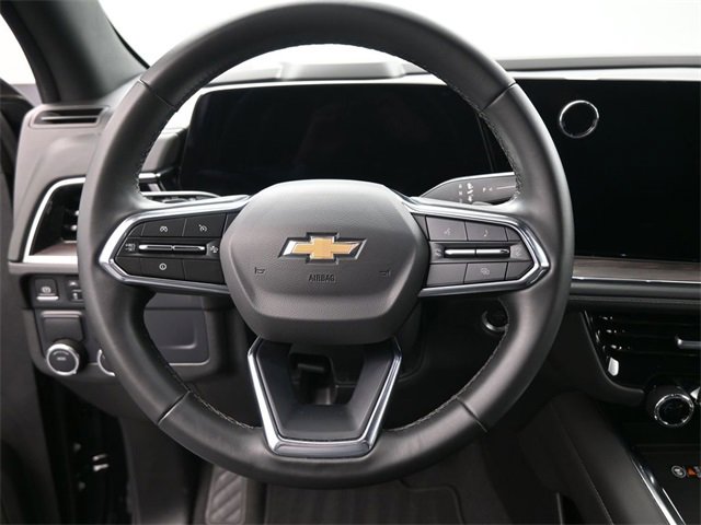 Used 2025 Chevrolet Suburban LT image 28