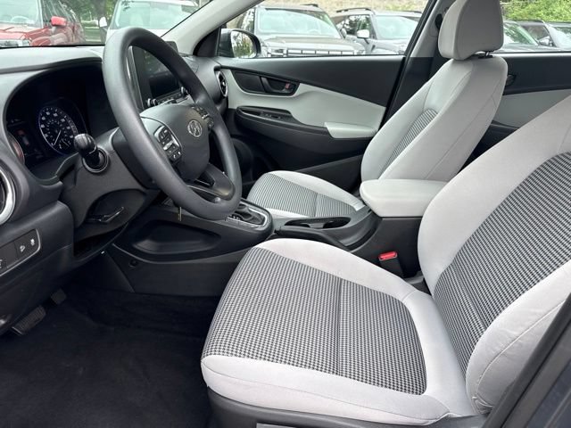 Used 2023 Hyundai Kona SE w/ Cargo Package AWD/4WD image 19