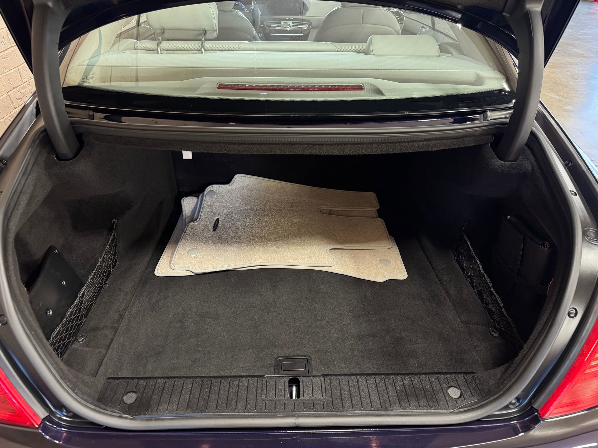 Used 2011 Mercedes-Benz CL 550 4MATIC image 23