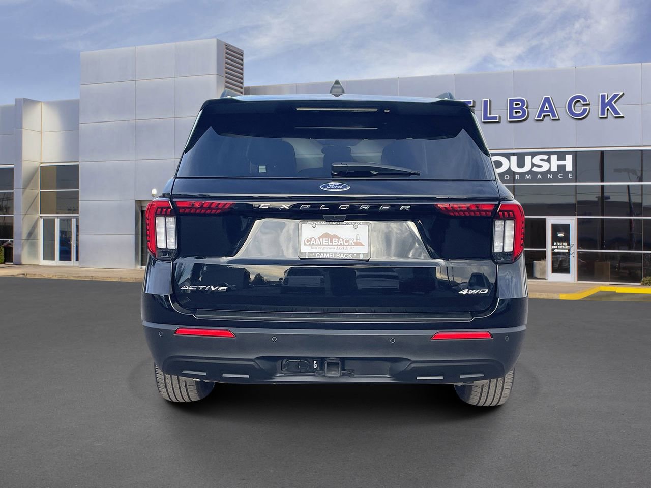 Certified 2025 Ford Explorer Active image 5