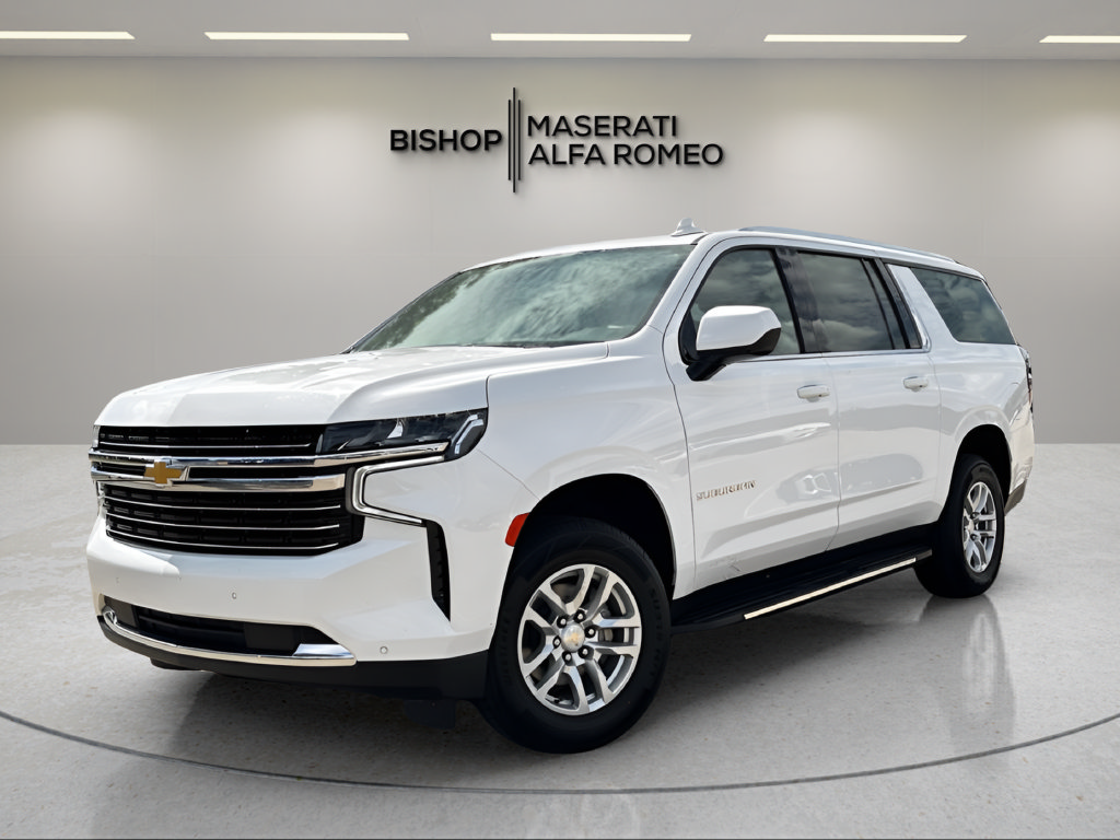 Used 2024 Chevrolet Suburban LT RWD image 2