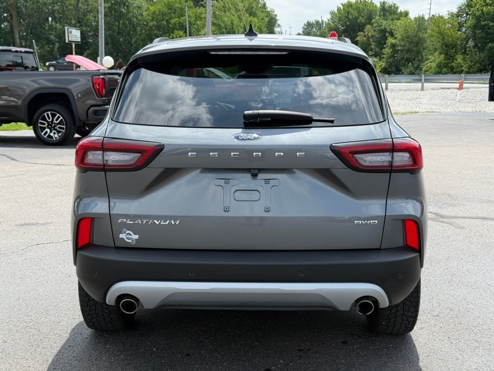 Used 2024 Ford Escape Platinum AWD/4WD image 7