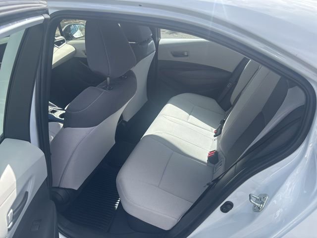 Used 2022 Toyota Corolla LE image 22