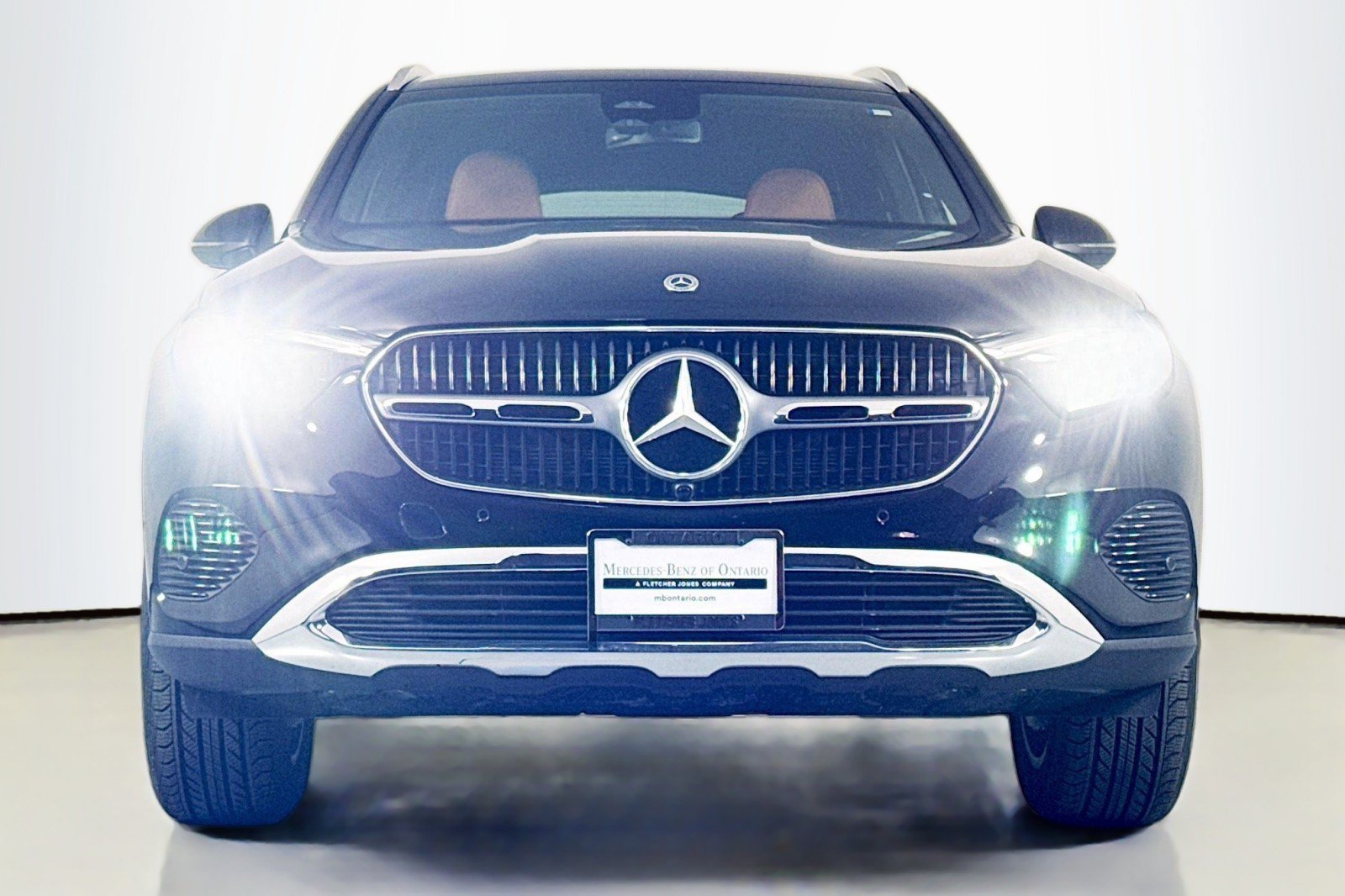 Certified 2025 Mercedes-Benz GLC 350e 4MATIC image 3