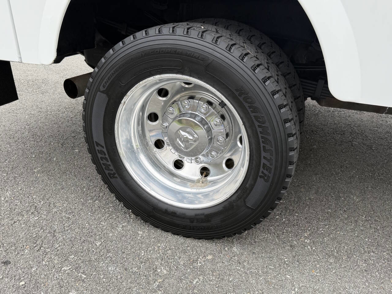 Used 2020 RAM 5500 Tradesman w/ Chrome Appearance Group image 25