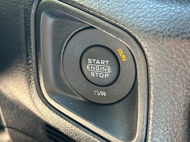 Used 2024 Jeep Wrangler Unlimited w/ Convenience Group AWD/4WD image 34