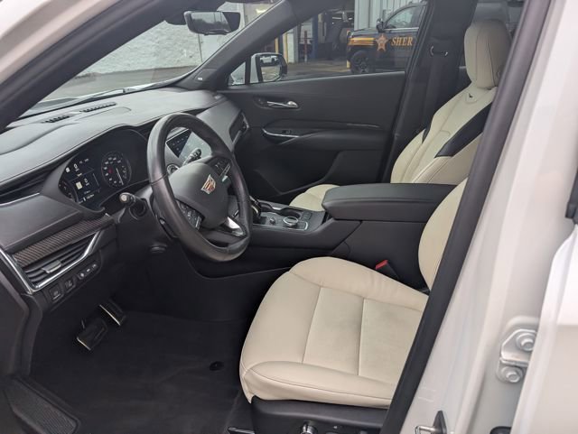 Certified 2023 Cadillac XT4 Sport image 15