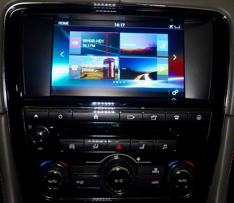 Used 2016 Jaguar XJ L Portfolio image 17