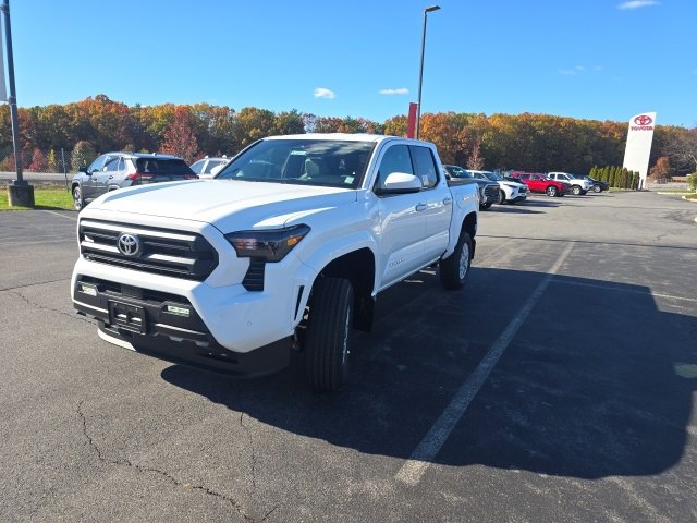 New 2025 Toyota Tacoma SR5 image 7